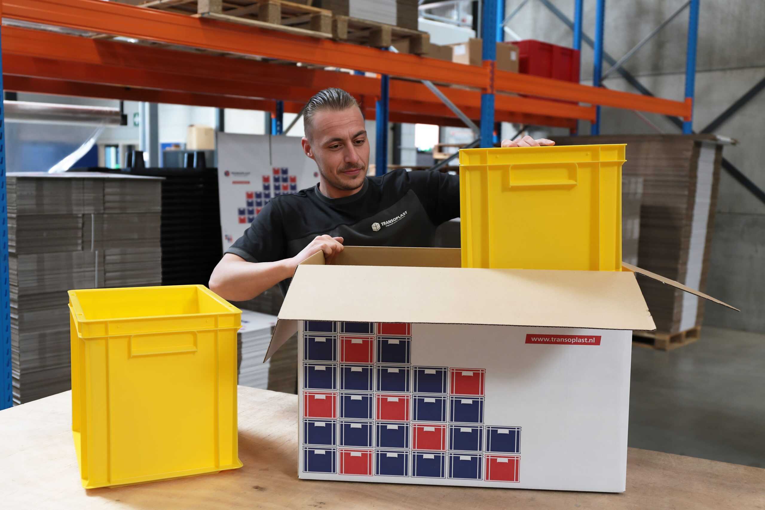 Transoplast Kisten verpacken